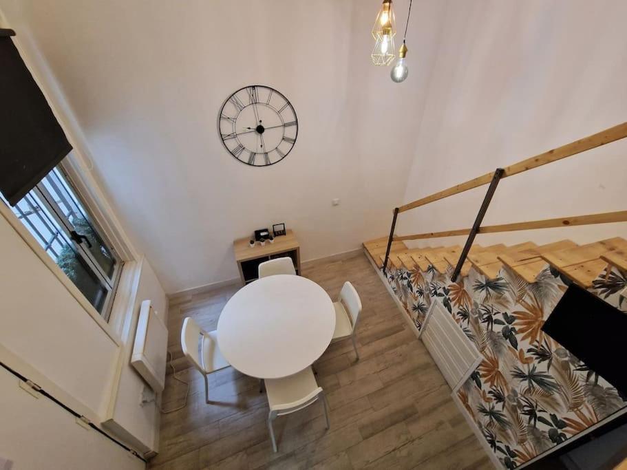 Mediodia Chica Apartamento Tipo Loft En La Latina Apartamento Madri Exterior foto